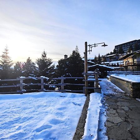 Hostdomus - Imperial Chalet Villa Sestriere Ngoại thất bức ảnh